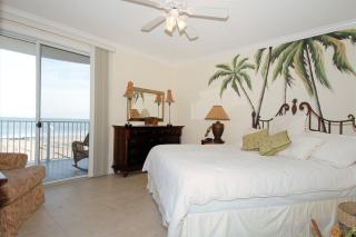 Ocean's Edge 302 - 3