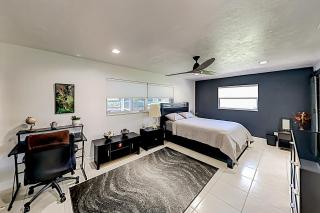 Modern Getaway - 1