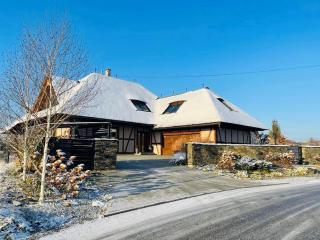 Chata pod strzechą w Beskidach - 9