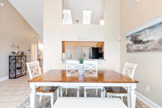 Coastal Comforts - 6