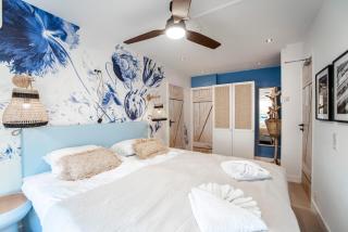 South Beach House - 1