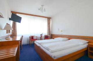 Hotel ILF - Prague - 9