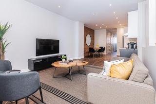 Vast and perfectly located 3 bedroom flat by DenStays - Montréal - 9