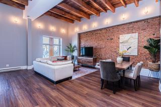 Family Friendly 3-bedroom beauty in Le Plateau by DenStays - Montréal - 7