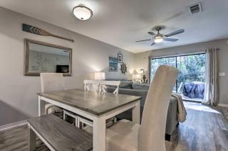 Renovated Gem with Pool Access quarter Mi to Beach - Santa Rosa Beach - 4