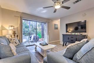Renovated Gem with Pool Access quarter Mi to Beach - Santa Rosa Beach - 2