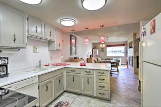 Grand Junction Golf Course Condo with Balconies - Grand Junction - 2