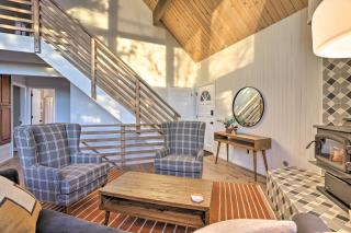 Lake Arrowhead A-Frame Cabin with Deck and Balcony! - Lake Arrowhead - 6