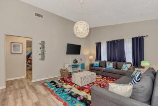 Jellyfish Unit, Walk to Beach & Siesta Key Village, Pet-Friendly - Siesta Key - 1