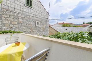 Apartments Kirigin - Supetar - 8