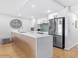 Karavostazi at The Shoal - 6