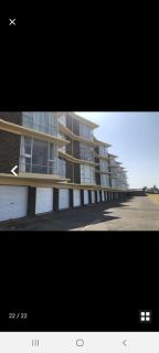 Rockview Holiday Beach Apartment - Hibberdene - 8