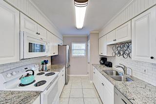 Bay View Villas #120 - 8