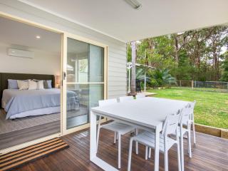 Hanalei I Pet Friendly I Directly Opposite Waterfront - Myola - 9