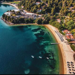 Cape Kanapitsa Hotel & Suites - Kanapitsa - 3