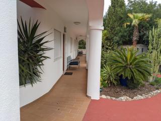 Casa Monte Cristo Apartments - Plum - Lagos - 3