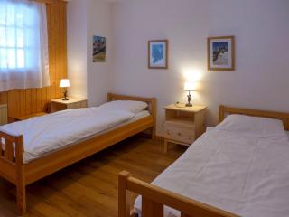 Apartment Le Mont Blanc 8 by Interhome - 2