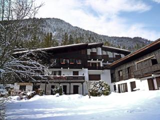 Apartment Les Charmoz-3 by Interhome - Chamonix - 6