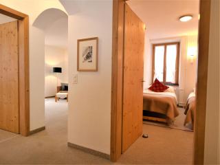Apartment Chesa Corvatsch by Interhome - 1