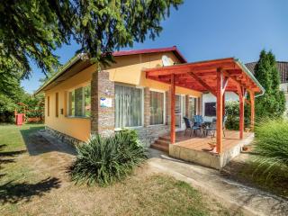Holiday Home Sunny by Interhome - Balatonkeresztúr - 0