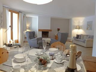 Apartment Chesa Fuolla Verda A8 by Interhome - 2