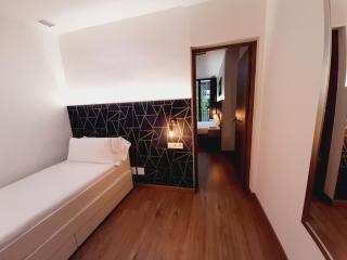 Hostal Laia by gaiarooms - 1