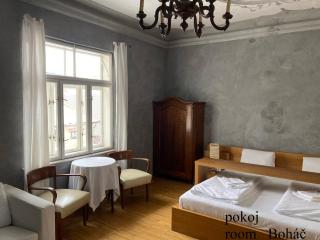 Besidka - Slavonice - 1