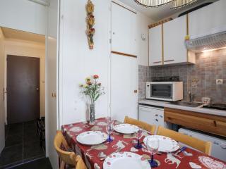 Studio Cosmos-8 by Interhome - Le Corbier - 4