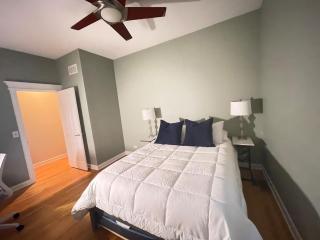 Amazing 3BR 3 BA Property in Chicago - 7