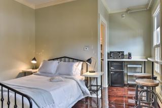 The Burrell House - 8