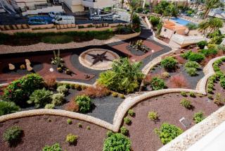 319 MODERN ACCOMMODATION,SEA VIEW AND POOl - 9