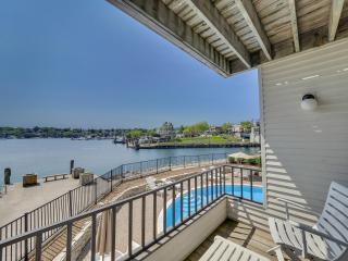 111 Edgewater Inn - Charlevoix - 2