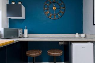 Rookwood house - spacious home with free parking - Short Stay Leeds - Killingbeck - 8