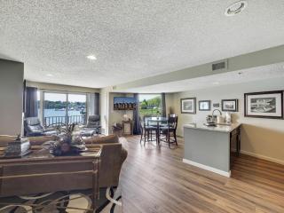 114 Edgewater Inn - Charlevoix - 0