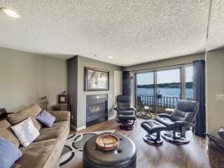 114 Edgewater Inn - Charlevoix - 4