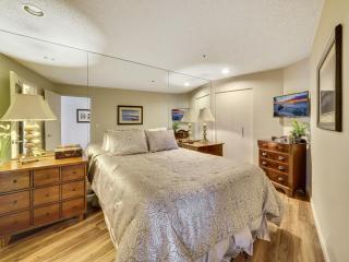 114 Edgewater Inn - Charlevoix - 3