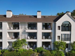 116 Edgewater Inn - Charlevoix - 5