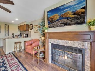 238 Edgewater Inn - Charlevoix - 1