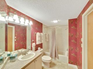 343 Edgewater Inn - Charlevoix - 4