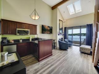 350 Edgewater Inn - Charlevoix - 9