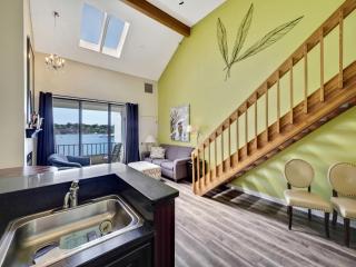 350 Edgewater Inn - 2