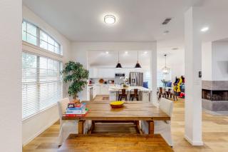 Stonebriar Stunner - The Colony - 6