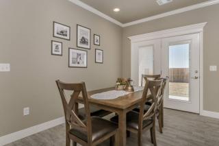 Beautifully Decorated New Home, King Bed, Washer/Dryer & Fully Stocked Kitchen - Canyon - 5