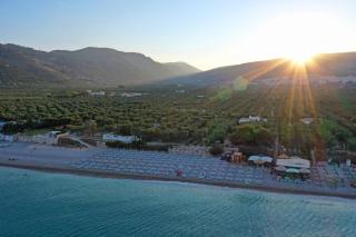 saracena Holiday Home with Private Beach and Swimming Pool - 7