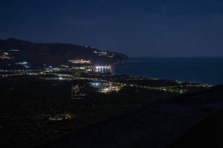 saracena Holiday Home with Private Beach and Swimming Pool - 2