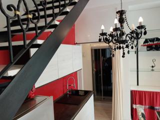 Einaudi 56 Guest House - Cagliari - 9