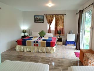 Lanta Dareen Garden Home - 4