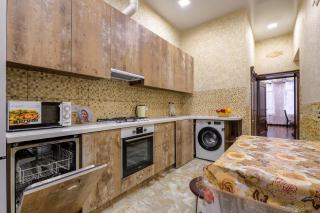 Noviy Svit 4 Apartments - 4