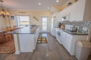 Sun Kissed home - Holden Beach - 9
