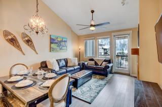 Ski In Out Luxury Condo 4657 I Huge Hot Tub I Great Views I Best Price I FREE Adventures Daily - 2